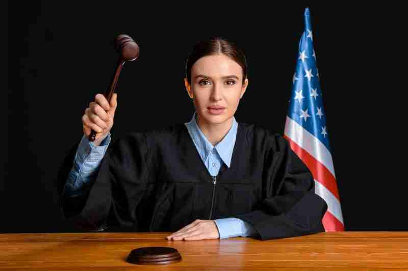 judge about to pound gavel