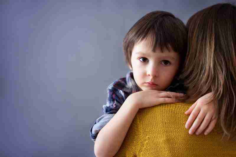 scared child with mother